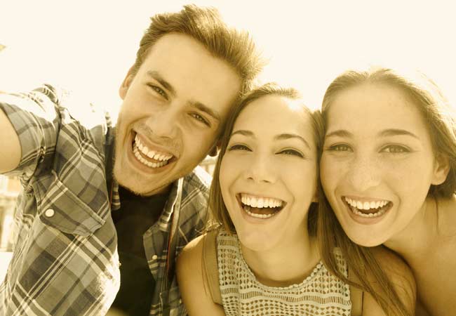 home-offer-selfie